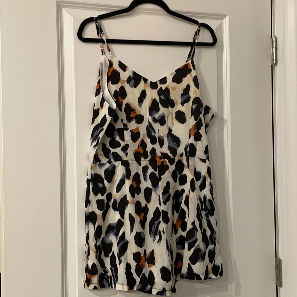 Shein Romper Never worn